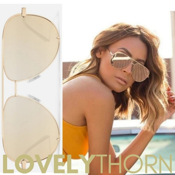 QUAY // ltd ed desi perkins collab oversized gold frame gold lens aviators - Picture 1 of 9